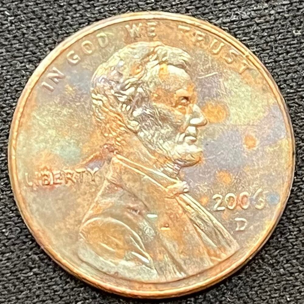Lincoln Penny One Cent 2006-D Synthesized Light Green Toning Handmade Coin #44